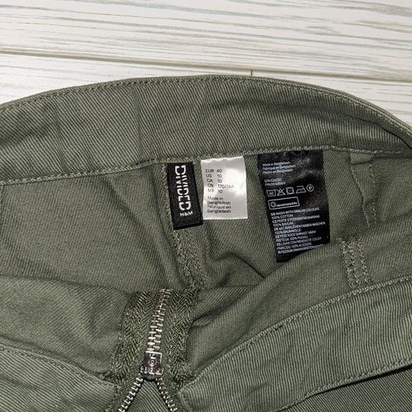 H&M Green skirt - Picture 3 of 3